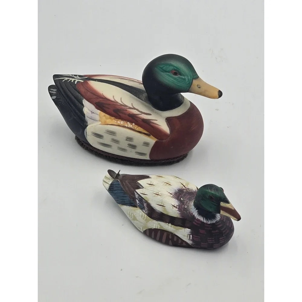 Vintage Style Hand Painted Resin Duck Decoy Figurines Mallard Set of 2